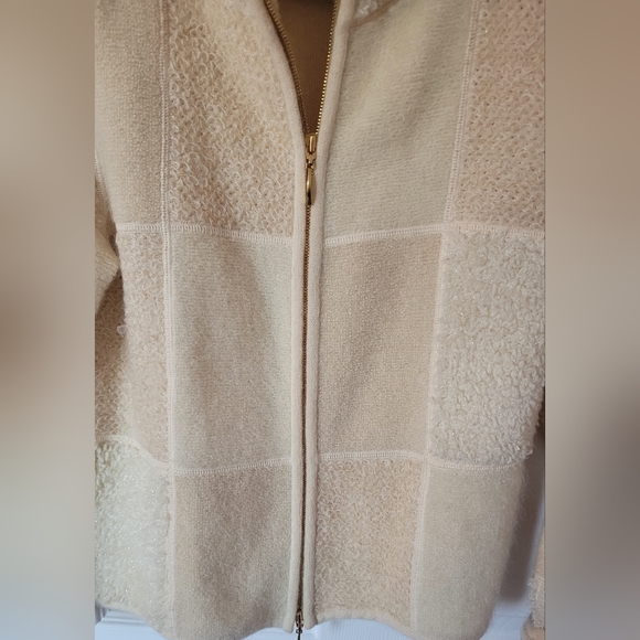 Gorgeous Escada cardigan - Size 40 - Picture 3 of 11